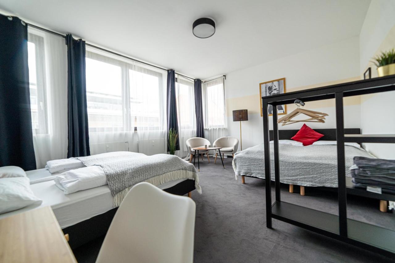 Full House Hostel Nurnberg - Shared Bath & Kitchen エクステリア 写真