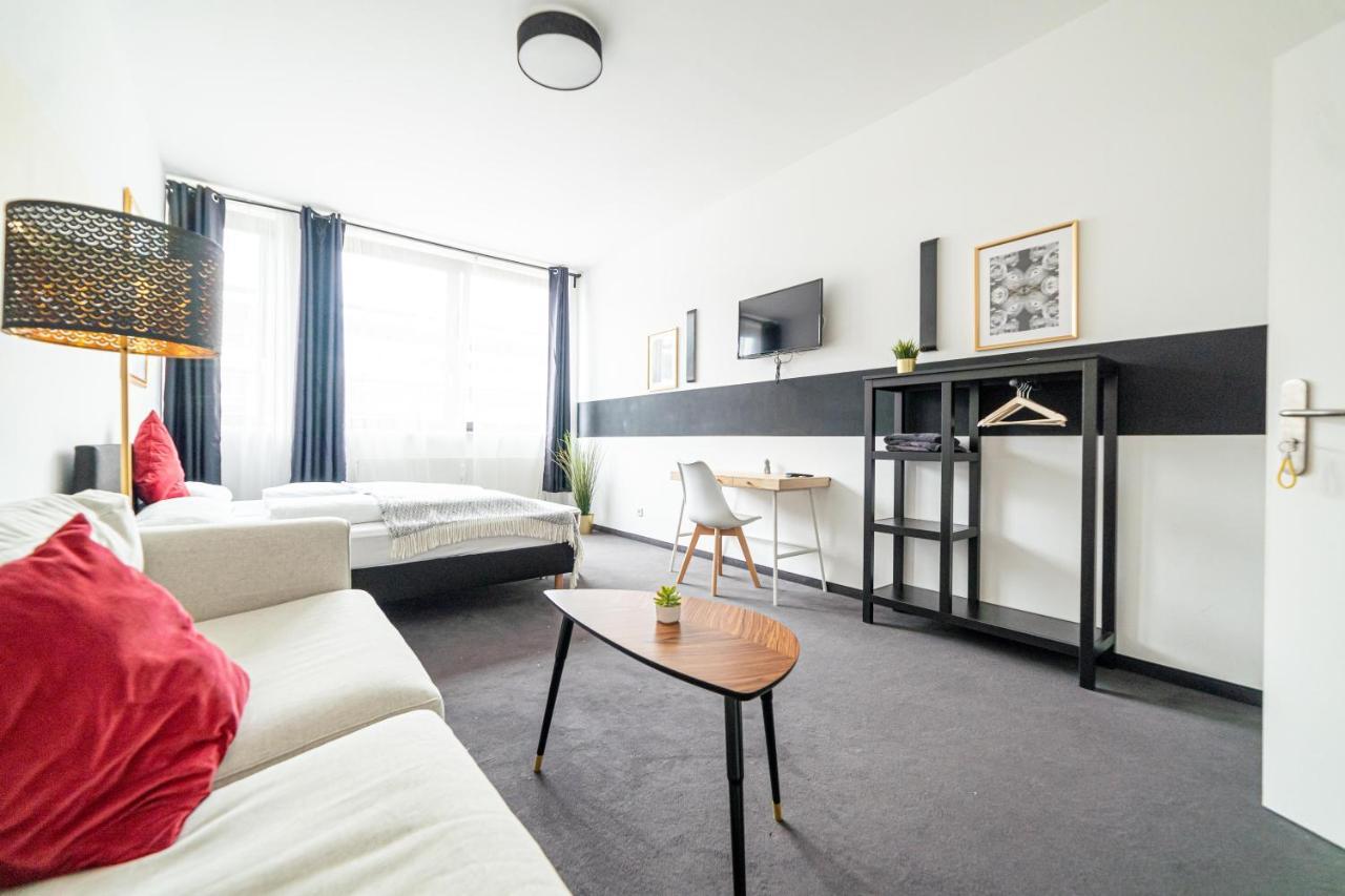 Full House Hostel Nurnberg - Shared Bath & Kitchen エクステリア 写真
